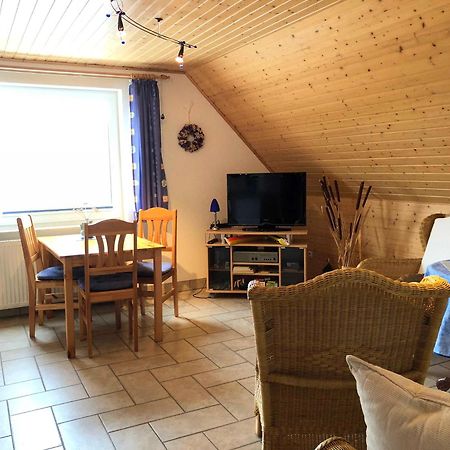 Ferienwohnung Mit Garten Wieck Zewnętrze zdjęcie