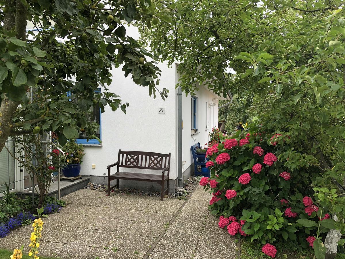 Ferienwohnung Mit Garten Wieck Zewnętrze zdjęcie